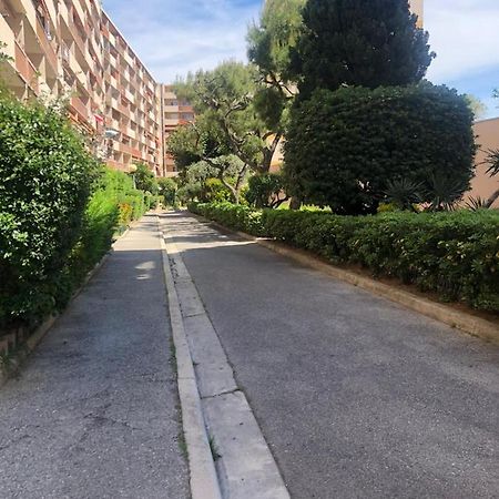 Luxurious Appartment Near The Airport Niza Exterior foto